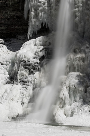 frozen cascade falls pembroke
