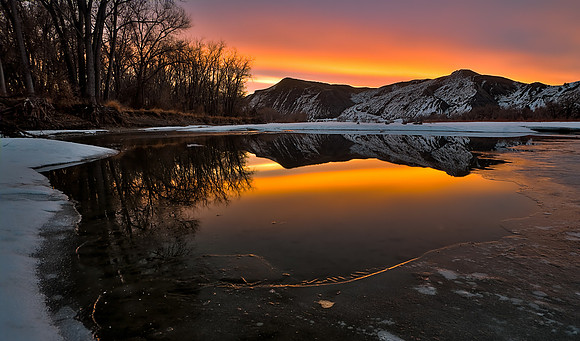 Sunrise over Yellowstone River and South Hills of Billings, MT