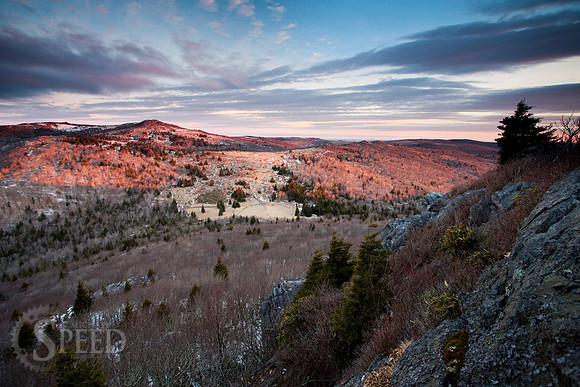 Sunrise on Wilburn Ridge from Big Pinnacle