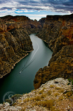 A boater in devil canyon- Big Horn Canyon