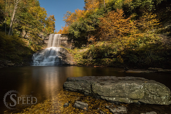 night image of cascades in va