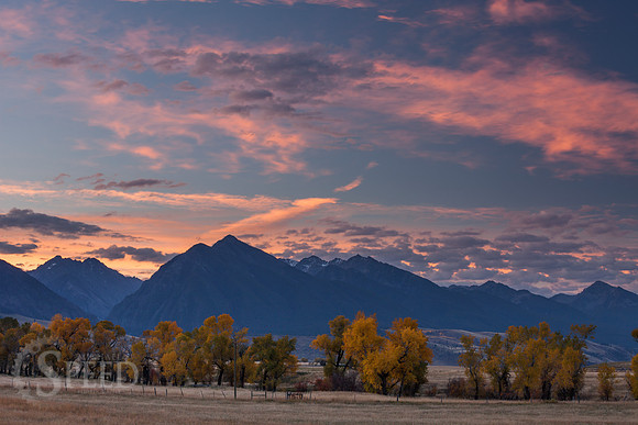 Paradise Valley, Yellowstone River, Chico Hotsprings